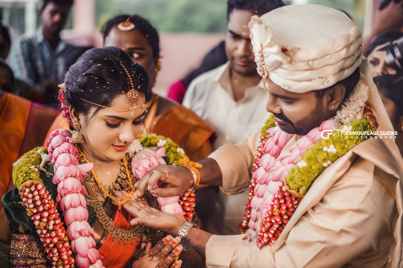 things-you-need-to-know-about-the-traditional-hindu-wedding-rituals-and-celebrations